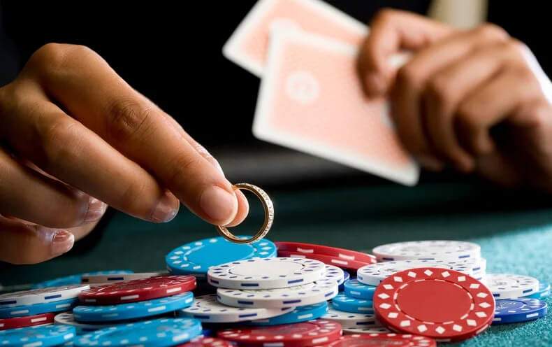 Why playing casino game make you addicted to gambling